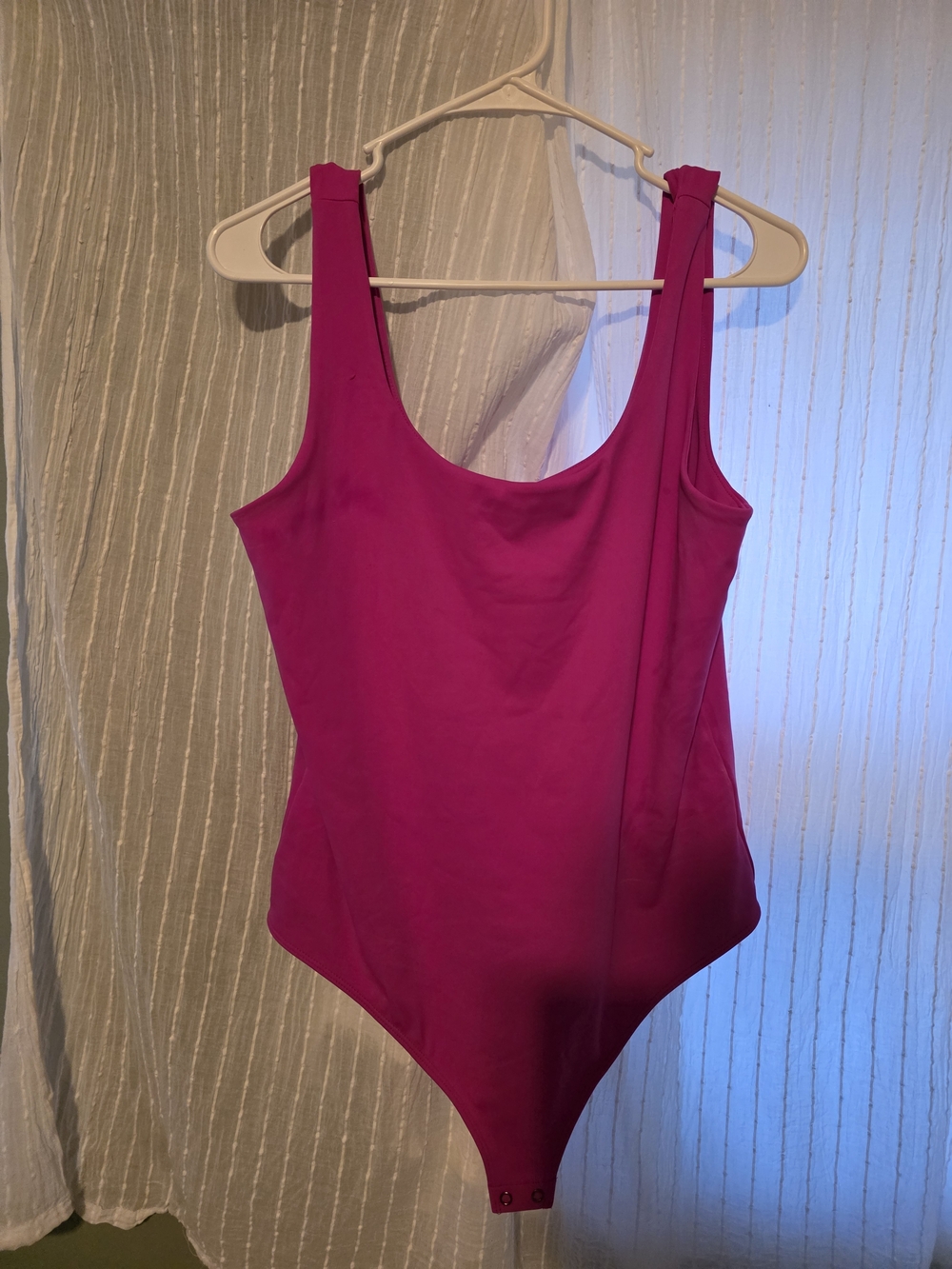 Express Girls' Bright Magenta One-Piece Bodysuit
